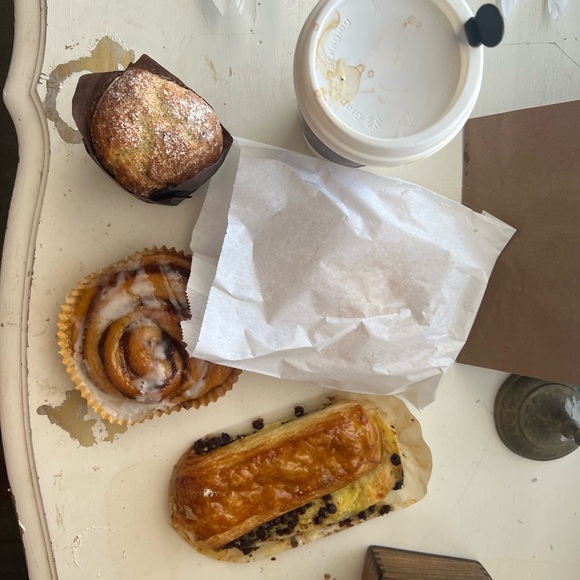 Meet your Posher, Galen - Picture 1 of 1